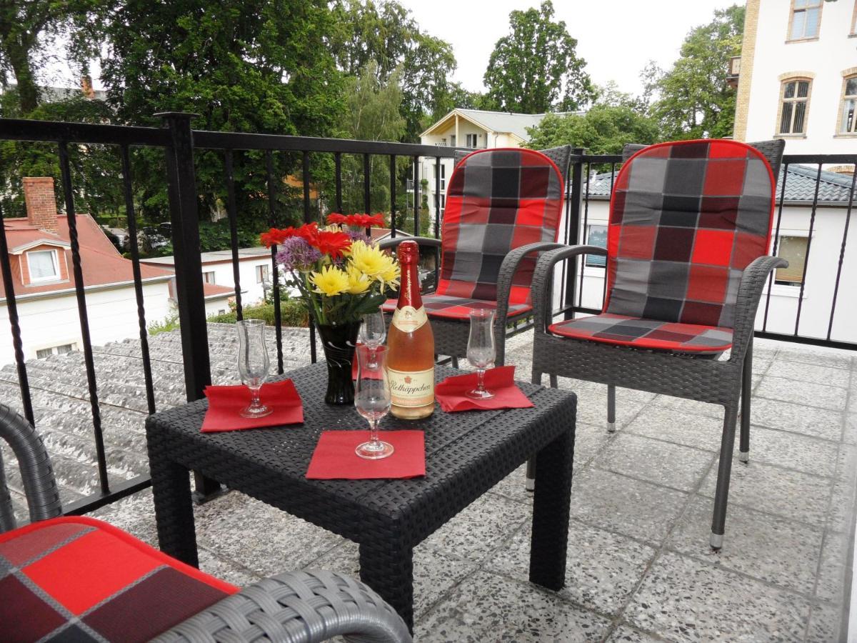 Ferienwohnung Froehling - 90 M Zum Strand Heringsdorf  Exterior foto
